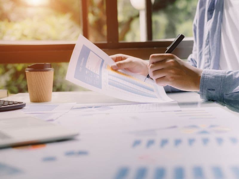 Procurement Analytics: Insights and Best Practices in 2025