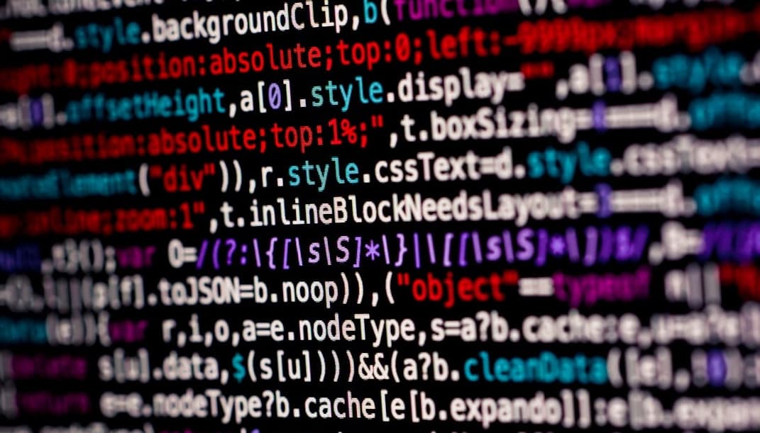 15 Real-World Uses of AI in Supply Chain (2025)